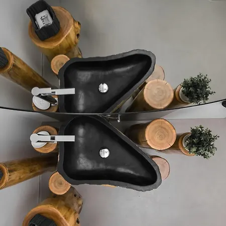 Daire Uncle's Luxury Jacuzzi *