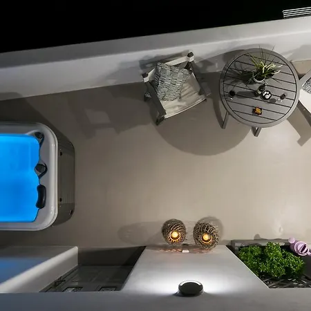 Appartement Uncle's Luxury Jacuzzi Adamantas (Milos)