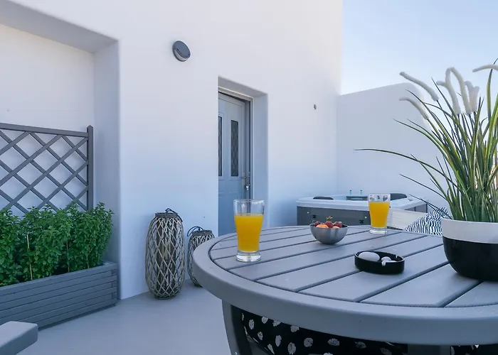 Uncle's Luxury Jacuzzi アパート